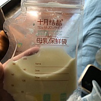 各位宝妈来讨论一下都有什么下奶的食谱，我现在喝的猪蹄炖红花生，你们呢？