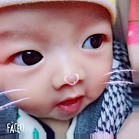 我的乖乖 每次看见你 妈妈的心都要融化了 一定要健康成长哦！