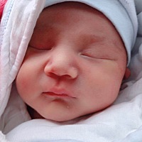 我家汤圆以后肯定是个大鼻子