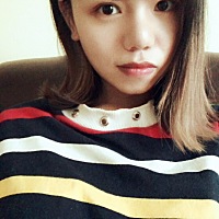 我总能去想别人的感受 为什么没人想想我的感受呢 从结婚到现在混的什么也没有了不说 还有继续剥夺 人心...