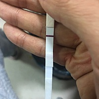 完了 眼睛自带双杠了。大家帮忙看看。是不是有一条若有似无的线