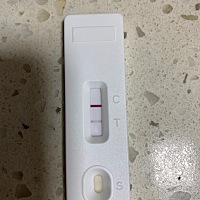 这算有了吗，那根线很淡