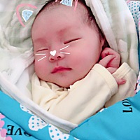 有母乳和奶粉混合喂养的宝宝吗 这样吃是不是宝宝容易消化不良拉奶瓣