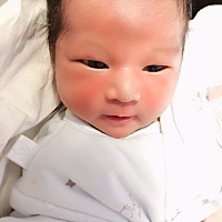 40周+3顺产一枚可爱的小王子，从早上4点开始宫缩到晚上21点25分把他生下来，过程痛不欲生，心率一直偏快...