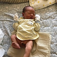 月子期间好无聊啊，天天吃了睡，睡了吃，啥都干不成.