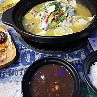 看各位孕妈说自己吃东西的各种反应，让我怀疑自己怀的是假孕吗！？ 我怀孕9周＋，食欲大增！！！除了饿...