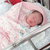 25号早上六点肚子疼。中午见红加不规律宫缩，下午四点多住院。检查宫口开一指，晚上5点多开始规律宫缩。...