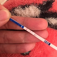 不安的我又去买了试试，真的有了，好明显啊