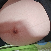 来猜一下男孩还是女孩。互动一下👇