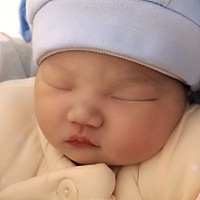 萌宝你要乖乖的，希望你快点好起来，加油！嘛嘛在家等你🙏🏻🙏🏻🙏🏻🙏🏻🙏🏻🙏🏻