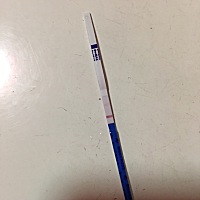 我好像怀了，最后一次月经是1月3号来的，7号结束的，今天2月2号来，我还没去医院检查，只用测试纸测了两...