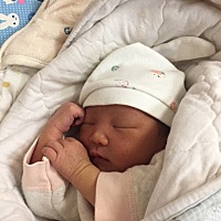 顺产无侧切，女宝6.3两，孕期胖了20斤！生了后就可以走路，太舒服了！所有的孕妈加油加油💪！