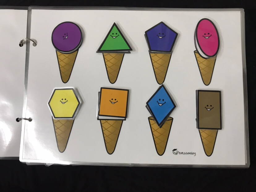 形状认识互动书