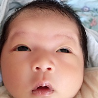 刚挤出来的母乳不放冰箱可以放多久  室温27度左右