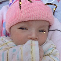 我的女宝宝18天啦😁😁可爱极了，快快长大，妈妈带你去炸街💃