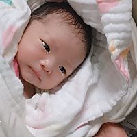 报喜啦！来了位小夹克，六斤六两，孕期总算结束了，坐月子怪熬人滴