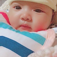 宝宝不乖每天晚上都哭好久