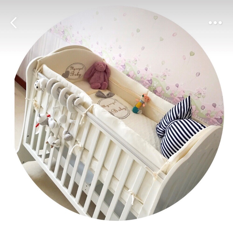 婴儿床本来没打算买的，这是宝宝姨姨给买的