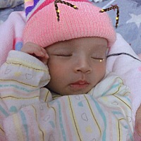 李佩奇宝宝给大家拜年啦！祝所有小弟弟小妹妹平平安安顺顺利利出生～宝妈们诸事顺利少熬点夜😂😂