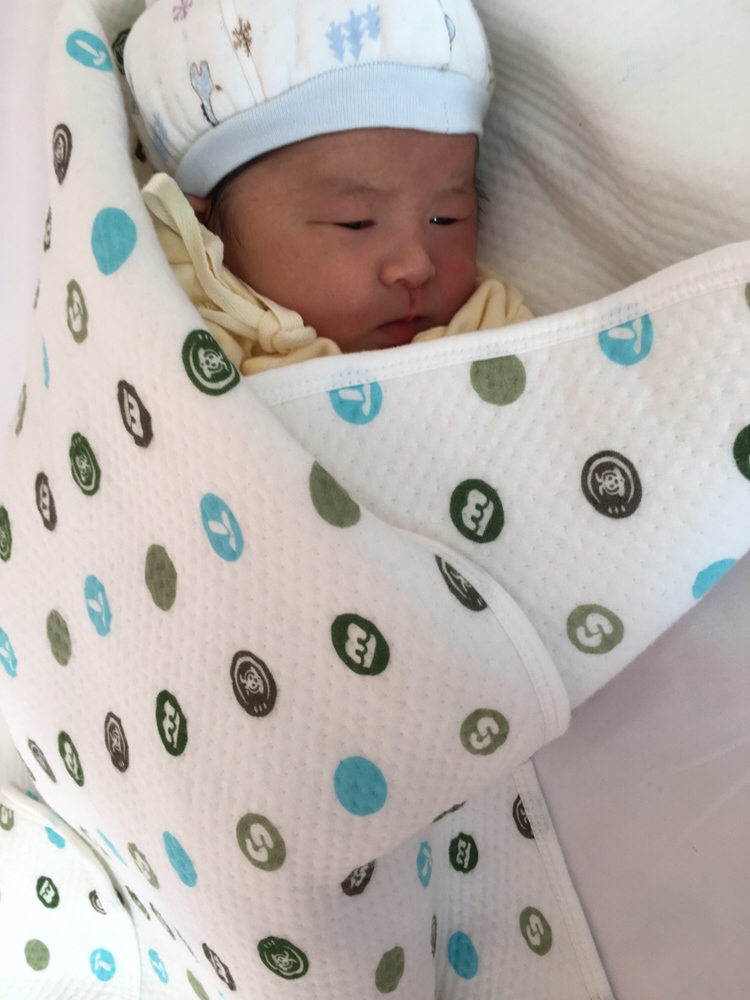 小棉祆出生第5天。