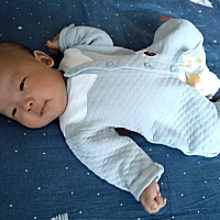 我的宝宝四十五天了，真是不养儿不知父母恩，生娃之前害怕到不行，经历了以后，没有那么可怕，我是...