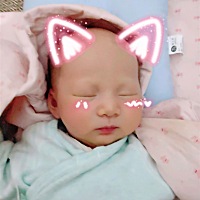 宝贝儿肠绞痛怎么办，又呕奶，连续3天啦，都是晚上9点——11点，现在又快了