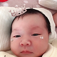 宝贝女儿今天第9天，剖腹产，好痛苦，到现在伤口还好痛