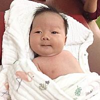 马上两个月啦 要健康快乐成长哦 妈妈爱你😘