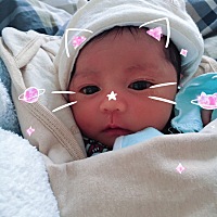 我们是出生第八天的小公主😄