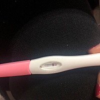 排卵的第17天 等于孕4周hcg161 雌二醇181 孕酮20 感觉好低啊