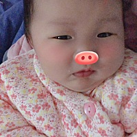 还有一个星期就满月了 这个天满不满🈷都一样， 外面那么冷，又出不去 😂😂😂