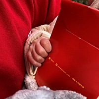 顺产一个月7天了，一个乳房以前会胀和溢奶，现在奶水几乎没有了，有什么方法能让奶水再出来吗，天天喝米...