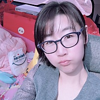 🚙🚙在路上 敲好吃的黑巧克力🍫，原来无糖的更有味道 就像云柔纸，柔软丝滑 不添加的才是最棒的�...