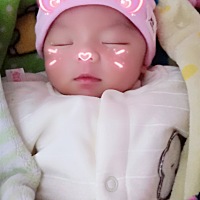 为了你～爸妈在辛苦也值得～爱你喔宝宝