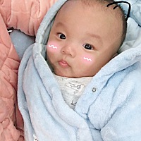 宝宝现在两个月了，感觉睡觉时间也短了，也比较磨人了😂😂