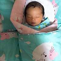 图一二是我儿子 图三是我 图四是宝爸 看看我们家小慕宸像谁 自我感觉 像我多一些 😊