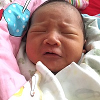 脸上长了些红点怎么办？