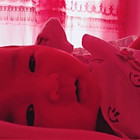 天呀。。还有没睡的吗。。怎么才能让宝宝晚上睡觉时间长点呀。崩溃啦。3点玩到现在😭