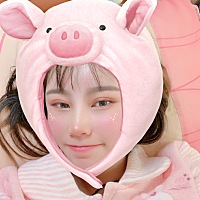 2月8号晚上十一点泼水 宝宝于2月9号17：35平安出生啦 顺产 女宝宝 6.3斤