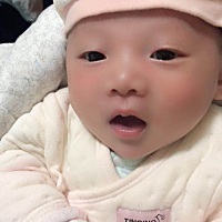 我家宝贝今天一个月啦 一个月涨了三斤 过不了多久我就要抱不动啦😂😂😂