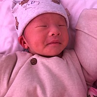 产后第18天了 奶水还是不白 有点儿透明 也不太多 宝妈们有没有好的办法