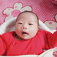 今天月子27天了，从昨晚上开始右边边头疼一祸祸的疼，疼一秒钟就过去了，再跟个几秒或者几分钟再疼次，...