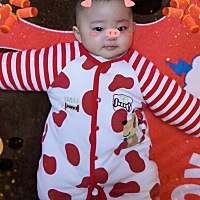 三萌娃祝大家新年快乐！