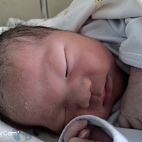 报喜啦，今天刨宫产男宝一枚，6.7斤。目前一切都好，疼痛能忍受