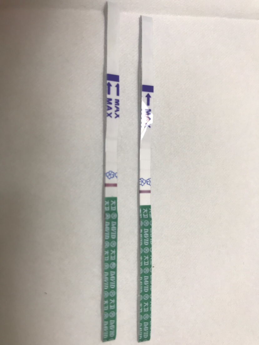 大卫的不明显，用可丽蓝跟其他牌子的也都有印了。。。。是不是可以去官方测一下了，肚子有姨妈