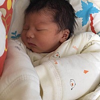 报喜啦！二月十四日情人节剖腹产出小情人一枚，小王子很帅气，哈哈，老母亲我心很安慰！ 怀孕期间，所有...