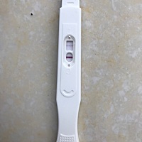 计划正月想要个二胎宝宝，上次月经1月22号今天测就两道红杠了