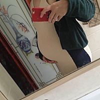 六个月的肚子大吗？