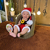 今天宝贝一百天 希望我家小诗诗健康快乐成长 粑粑麻麻爱你💕