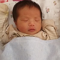 龙凤胎宝宝出生十三天了，又是脐带消毒不彻底，又是胳肢窝淹了，反正也是各种状况，对于新手妈妈来...